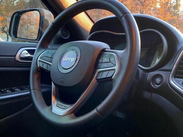 Серый Джип Гранд Чероки, объемом двигателя 3.6 л и пробегом 99 тыс. км за 16000 $, фото 4 на Automoto.ua