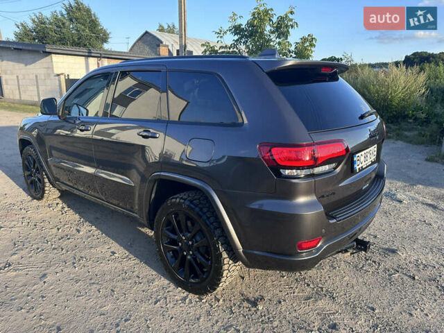 Серый Джип Гранд Чероки, объемом двигателя 3.6 л и пробегом 150 тыс. км за 23500 $, фото 31 на Automoto.ua