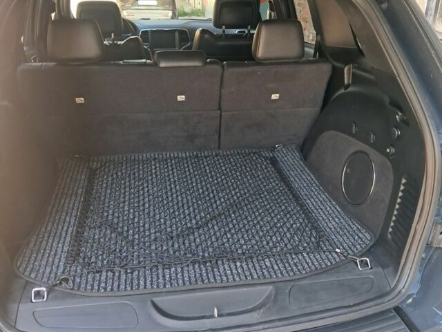 Серый Джип Гранд Чероки, объемом двигателя 3.6 л и пробегом 134 тыс. км за 21500 $, фото 4 на Automoto.ua