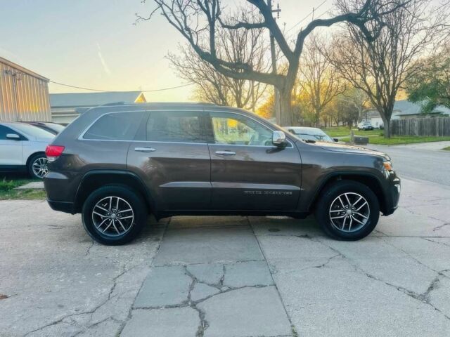 Сірий Джип Grand Cherokee, об'ємом двигуна 0.36 л та пробігом 100 тис. км за 6700 $, фото 4 на Automoto.ua