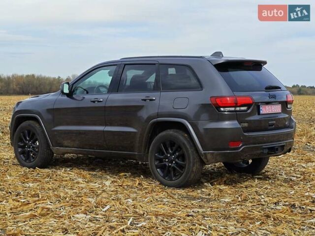 Сірий Джип Grand Cherokee, об'ємом двигуна 3.6 л та пробігом 100 тис. км за 21000 $, фото 7 на Automoto.ua