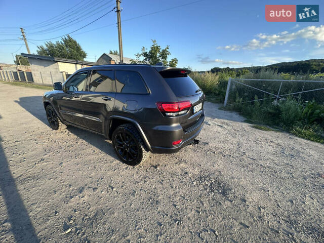 Серый Джип Гранд Чероки, объемом двигателя 3.6 л и пробегом 150 тыс. км за 23500 $, фото 30 на Automoto.ua