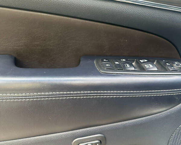 Сірий Джип Grand Cherokee, об'ємом двигуна 2.99 л та пробігом 305 тис. км за 21500 $, фото 4 на Automoto.ua