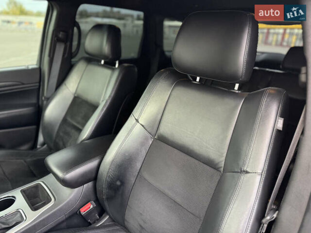 Сірий Джип Grand Cherokee, об'ємом двигуна 3.6 л та пробігом 148 тис. км за 20999 $, фото 28 на Automoto.ua