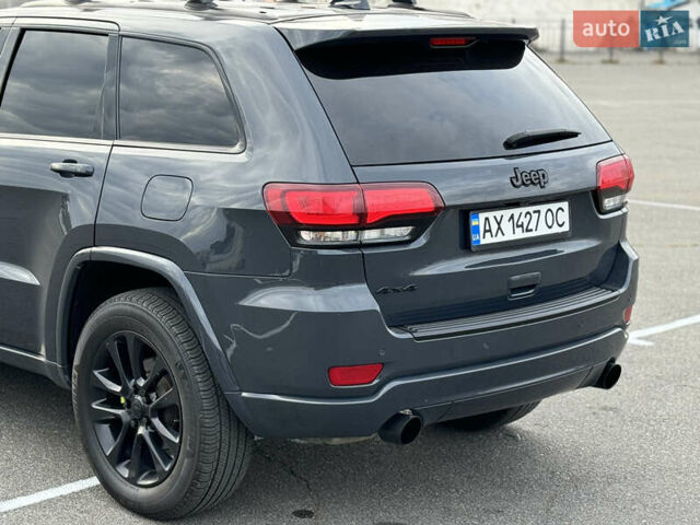 Сірий Джип Grand Cherokee, об'ємом двигуна 3.6 л та пробігом 148 тис. км за 20999 $, фото 12 на Automoto.ua