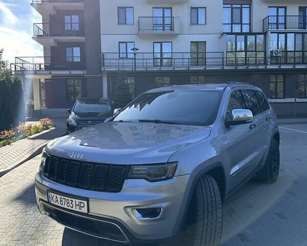 Сірий Джип Grand Cherokee, об'ємом двигуна 3.6 л та пробігом 166 тис. км за 24000 $, фото 1 на Automoto.ua