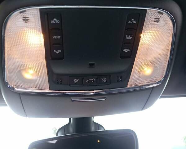 Серый Джип Гранд Чероки, объемом двигателя 3 л и пробегом 97 тыс. км за 32000 $, фото 14 на Automoto.ua