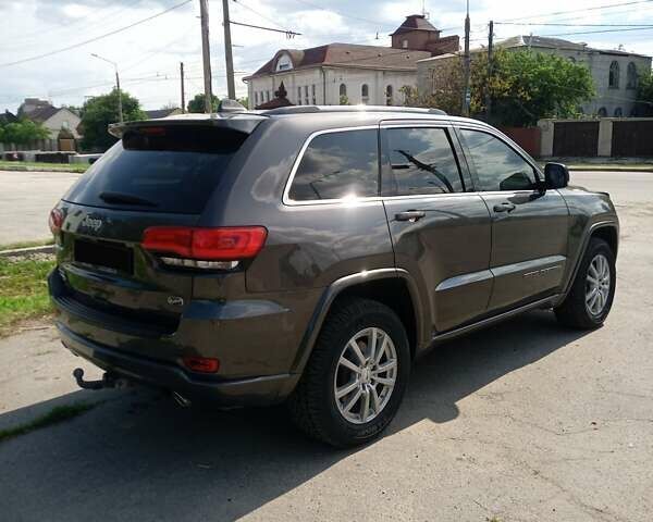 Сірий Джип Grand Cherokee, об'ємом двигуна 3 л та пробігом 44 тис. км за 43000 $, фото 4 на Automoto.ua