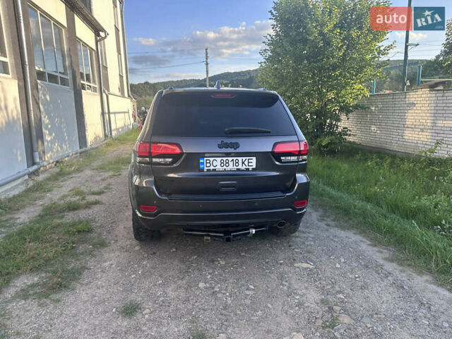 Серый Джип Гранд Чероки, объемом двигателя 3.6 л и пробегом 150 тыс. км за 23500 $, фото 4 на Automoto.ua