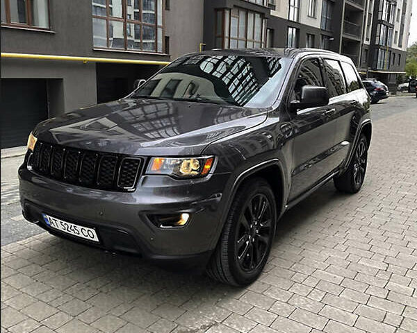 Сірий Джип Grand Cherokee, об'ємом двигуна 3.6 л та пробігом 177 тис. км за 18800 $, фото 2 на Automoto.ua