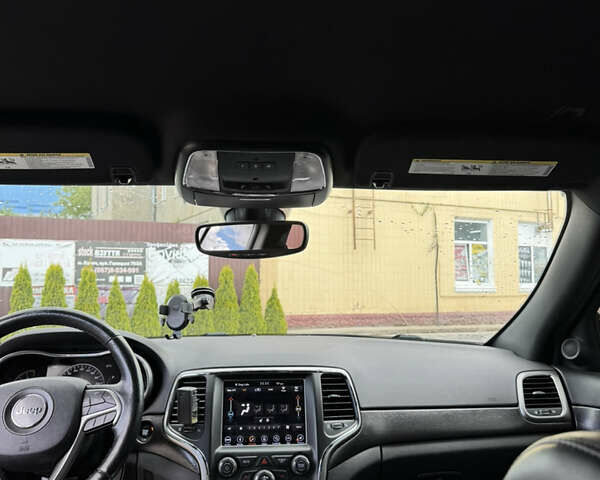 Сірий Джип Grand Cherokee, об'ємом двигуна 3.6 л та пробігом 227 тис. км за 20000 $, фото 39 на Automoto.ua