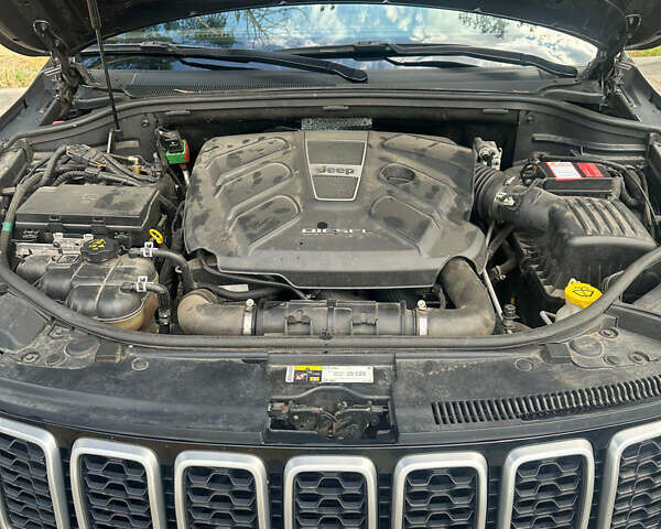 Сірий Джип Grand Cherokee, об'ємом двигуна 2.99 л та пробігом 305 тис. км за 21500 $, фото 16 на Automoto.ua