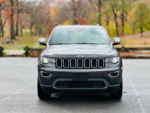 Сірий Джип Grand Cherokee, об'ємом двигуна 3.6 л та пробігом 51 тис. км за 15700 $, фото 1 на Automoto.ua
