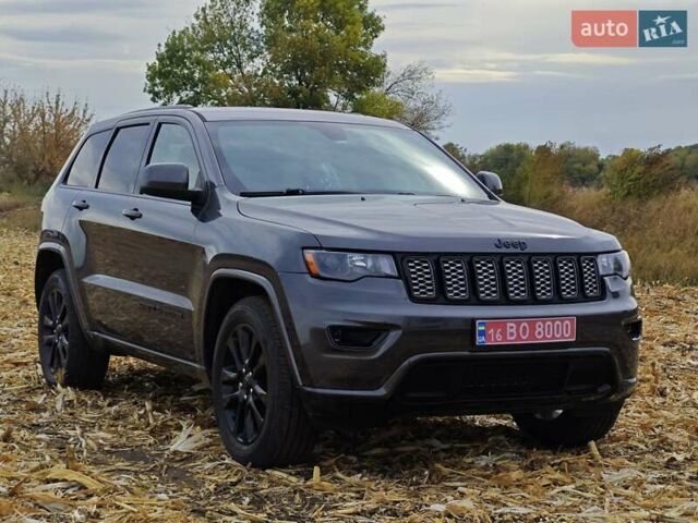 Сірий Джип Grand Cherokee, об'ємом двигуна 3.6 л та пробігом 100 тис. км за 21000 $, фото 4 на Automoto.ua