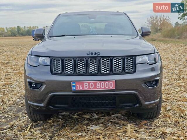 Сірий Джип Grand Cherokee, об'ємом двигуна 3.6 л та пробігом 100 тис. км за 21000 $, фото 1 на Automoto.ua