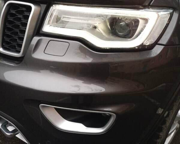 Серый Джип Гранд Чероки, объемом двигателя 3 л и пробегом 97 тыс. км за 32000 $, фото 30 на Automoto.ua