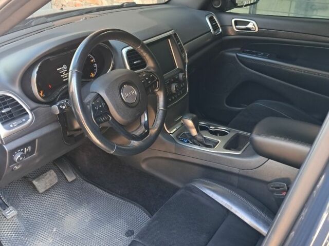 Серый Джип Гранд Чероки, объемом двигателя 3.6 л и пробегом 134 тыс. км за 21500 $, фото 3 на Automoto.ua