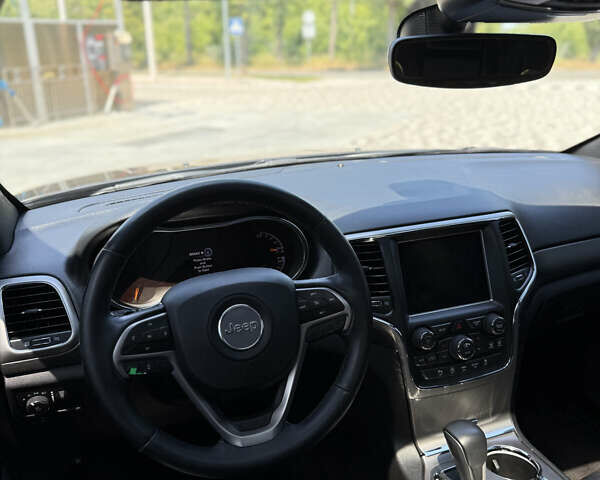 Серый Джип Гранд Чероки, объемом двигателя 3.6 л и пробегом 107 тыс. км за 26500 $, фото 13 на Automoto.ua