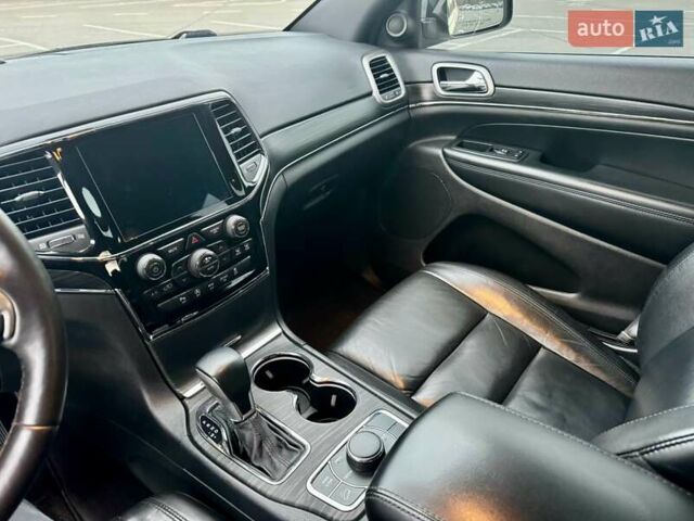 Сірий Джип Grand Cherokee, об'ємом двигуна 3.6 л та пробігом 146 тис. км за 25000 $, фото 8 на Automoto.ua