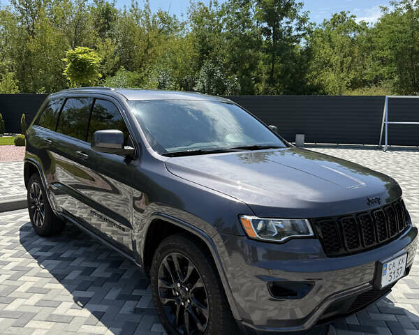 Серый Джип Гранд Чероки, объемом двигателя 3.6 л и пробегом 107 тыс. км за 26500 $, фото 7 на Automoto.ua