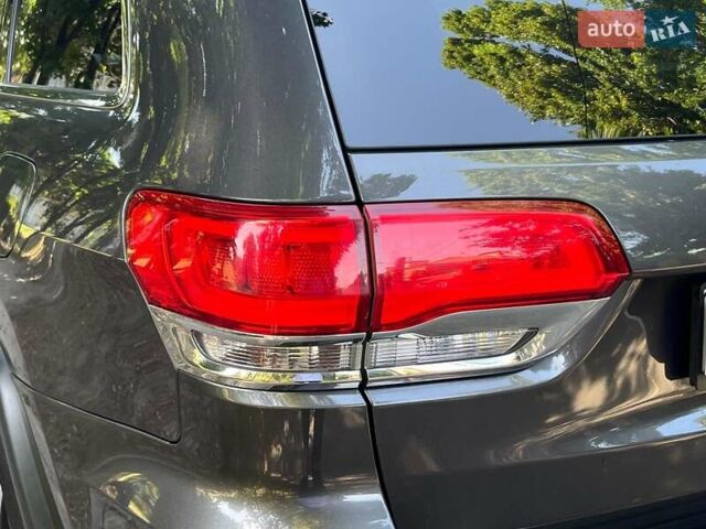 Сірий Джип Grand Cherokee, об'ємом двигуна 3.6 л та пробігом 140 тис. км за 21980 $, фото 8 на Automoto.ua