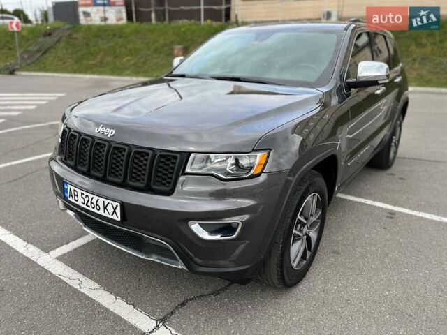 Сірий Джип Grand Cherokee, об'ємом двигуна 2.99 л та пробігом 150 тис. км за 28500 $, фото 6 на Automoto.ua