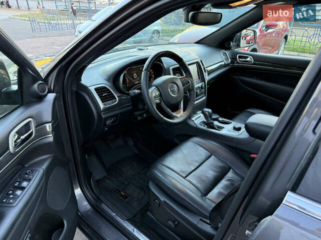 Сірий Джип Grand Cherokee, об'ємом двигуна 3 л та пробігом 252 тис. км за 23500 $, фото 7 на Automoto.ua