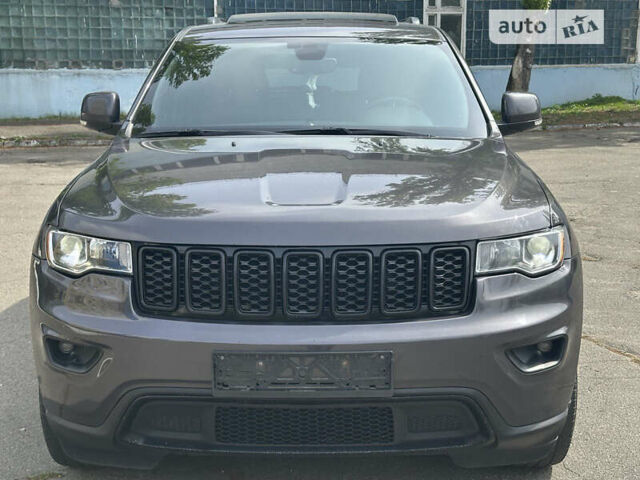 Сірий Джип Grand Cherokee, об'ємом двигуна 3.6 л та пробігом 100 тис. км за 24444 $, фото 4 на Automoto.ua