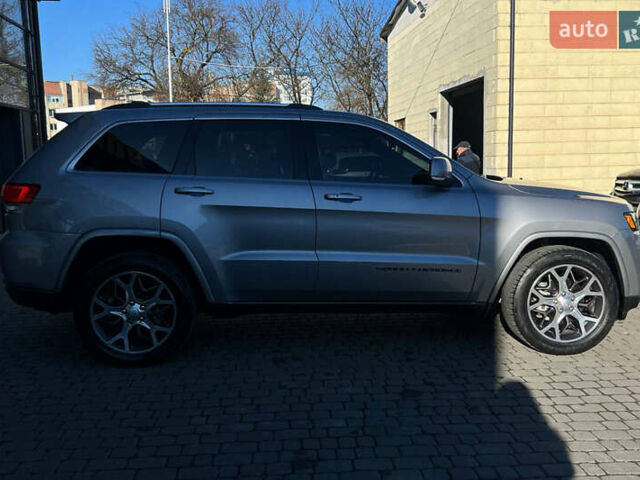 Серый Джип Гранд Чероки, объемом двигателя 3.6 л и пробегом 120 тыс. км за 26900 $, фото 7 на Automoto.ua