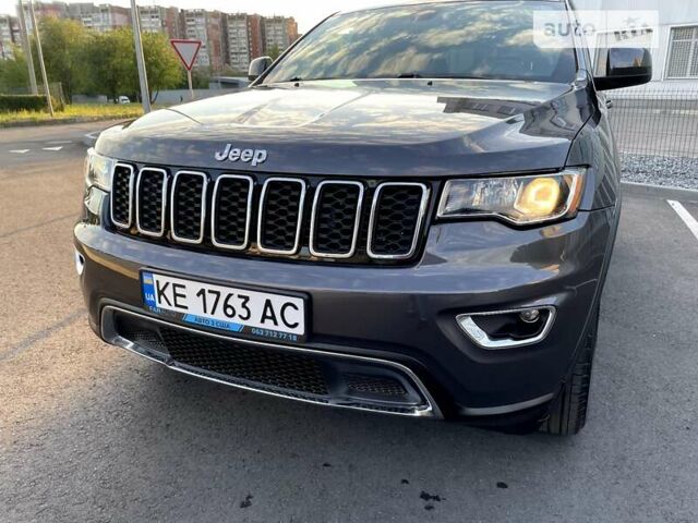 Сірий Джип Grand Cherokee, об'ємом двигуна 3.6 л та пробігом 105 тис. км за 20700 $, фото 3 на Automoto.ua