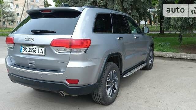 Сірий Джип Grand Cherokee, об'ємом двигуна 3.6 л та пробігом 75 тис. км за 27000 $, фото 5 на Automoto.ua