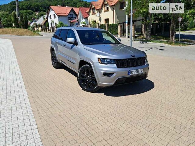 Сірий Джип Grand Cherokee, об'ємом двигуна 3.6 л та пробігом 110 тис. км за 32000 $, фото 19 на Automoto.ua