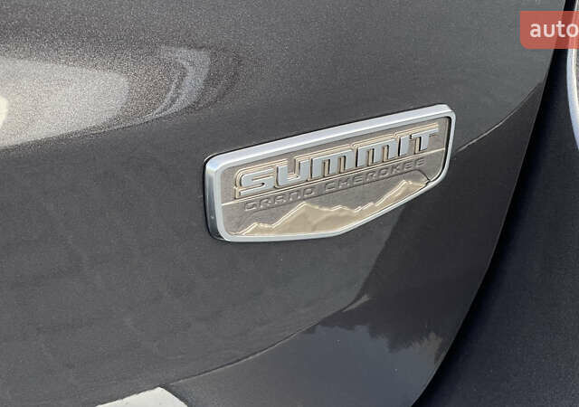 Серый Джип Гранд Чероки, объемом двигателя 3.6 л и пробегом 120 тыс. км за 29000 $, фото 14 на Automoto.ua