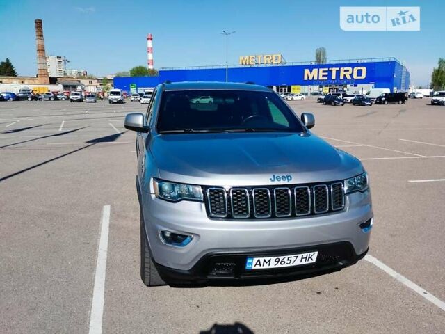 Сірий Джип Grand Cherokee, об'ємом двигуна 3.6 л та пробігом 99 тис. км за 22100 $, фото 2 на Automoto.ua