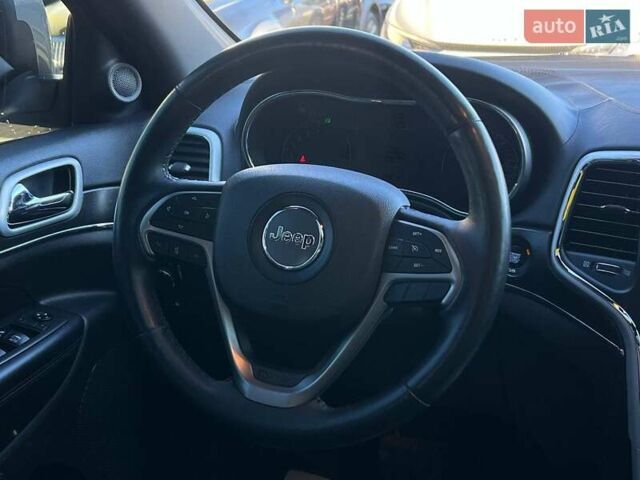 Серый Джип Гранд Чероки, объемом двигателя 3.6 л и пробегом 120 тыс. км за 26900 $, фото 12 на Automoto.ua