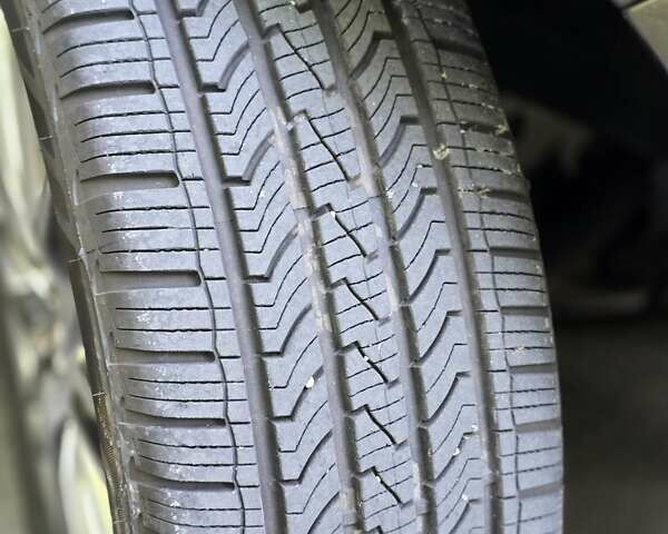 Серый Джип Гранд Чероки, объемом двигателя 3.6 л и пробегом 148 тыс. км за 26500 $, фото 4 на Automoto.ua