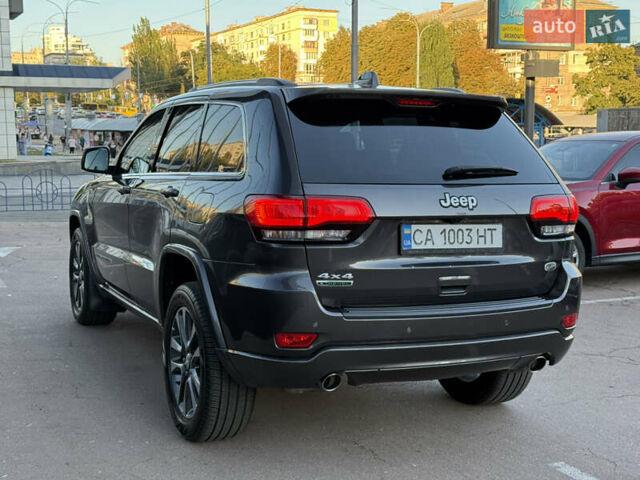 Сірий Джип Grand Cherokee, об'ємом двигуна 3 л та пробігом 252 тис. км за 23500 $, фото 4 на Automoto.ua