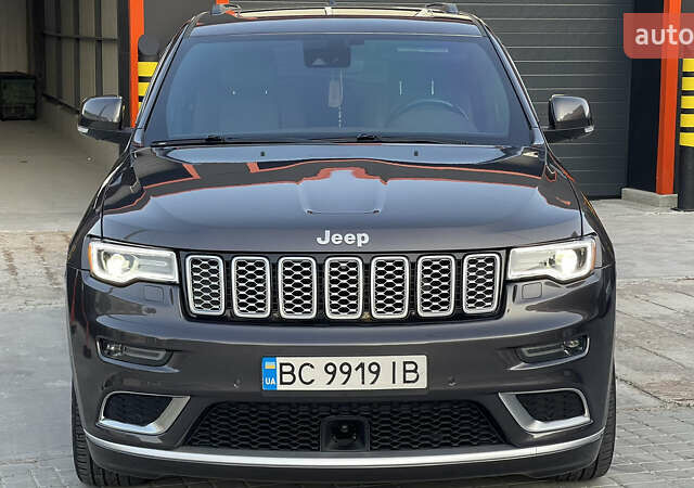 Серый Джип Гранд Чероки, объемом двигателя 3.6 л и пробегом 120 тыс. км за 29000 $, фото 2 на Automoto.ua