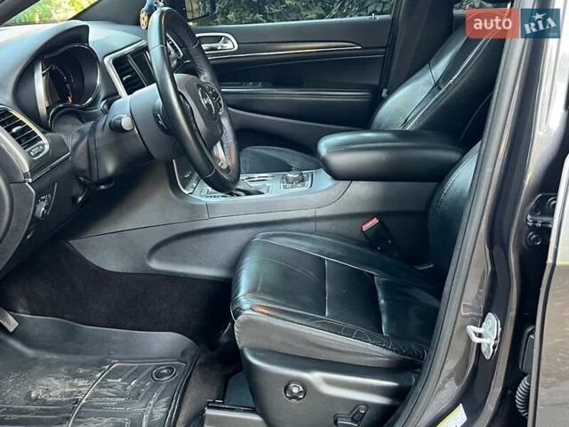 Сірий Джип Grand Cherokee, об'ємом двигуна 3.6 л та пробігом 140 тис. км за 21980 $, фото 30 на Automoto.ua