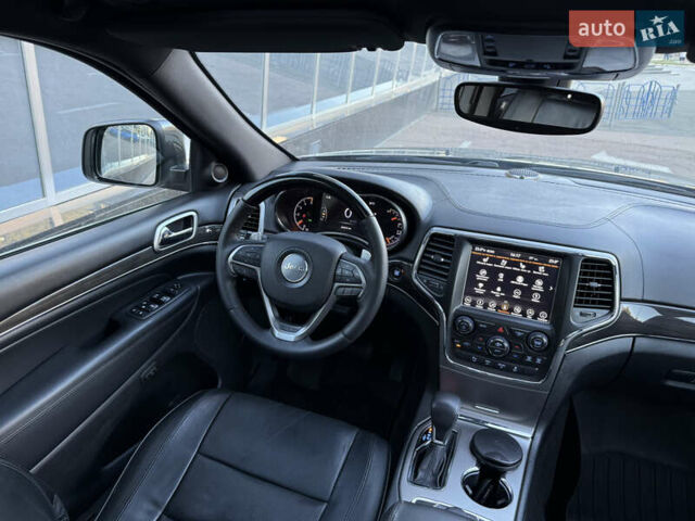 Сірий Джип Grand Cherokee, об'ємом двигуна 3 л та пробігом 252 тис. км за 23500 $, фото 15 на Automoto.ua