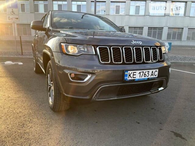 Сірий Джип Grand Cherokee, об'ємом двигуна 3.6 л та пробігом 105 тис. км за 20700 $, фото 5 на Automoto.ua