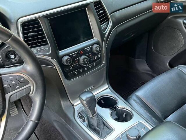 Сірий Джип Grand Cherokee, об'ємом двигуна 3.6 л та пробігом 140 тис. км за 21980 $, фото 34 на Automoto.ua