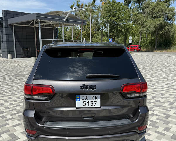 Серый Джип Гранд Чероки, объемом двигателя 3.6 л и пробегом 107 тыс. км за 26500 $, фото 4 на Automoto.ua