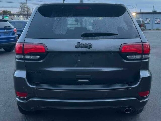 Серый Джип Гранд Чероки, объемом двигателя 3.6 л и пробегом 47 тыс. км за 10100 $, фото 4 на Automoto.ua