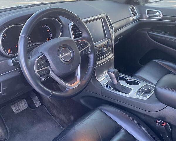 Джип Гранд Чероки 2018 в Тернополе на Automoto.ua Серый Джип Гранд Чероки, объемом двигателя 3.6 л и пробегом 130 тыс. км за 26900 $, фото 6 на Automoto.ua