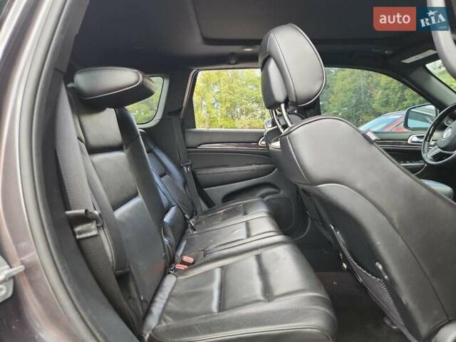 Серый Джип Гранд Чероки, объемом двигателя 3.6 л и пробегом 111 тыс. км за 5400 $, фото 2 на Automoto.ua