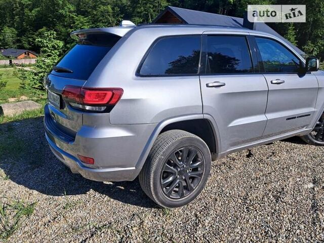 Сірий Джип Grand Cherokee, об'ємом двигуна 3.6 л та пробігом 110 тис. км за 32000 $, фото 6 на Automoto.ua