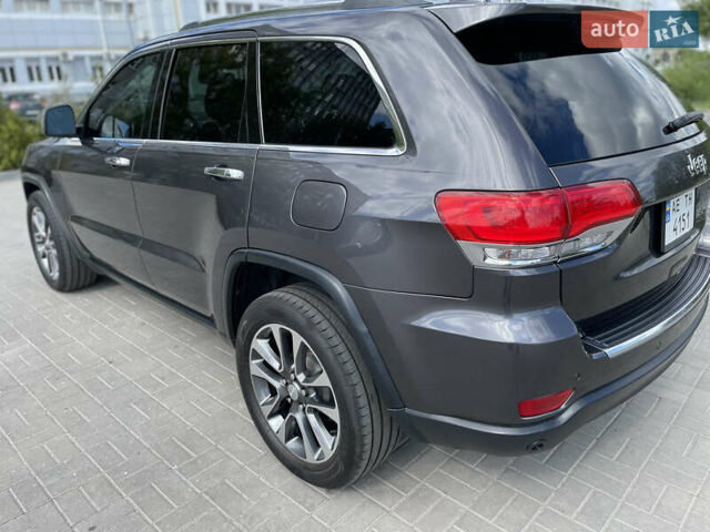 Сірий Джип Grand Cherokee, об'ємом двигуна 3.6 л та пробігом 101 тис. км за 27500 $, фото 16 на Automoto.ua