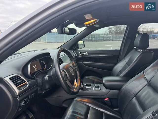 Сірий Джип Grand Cherokee, об'ємом двигуна 3.6 л та пробігом 146 тис. км за 25000 $, фото 7 на Automoto.ua