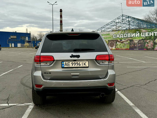Сірий Джип Grand Cherokee, об'ємом двигуна 3.6 л та пробігом 146 тис. км за 25000 $, фото 4 на Automoto.ua